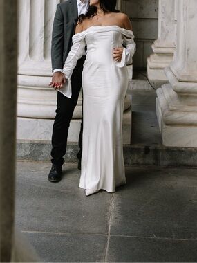 MESHKI Giselle Off-Shoulder White Satin Gown